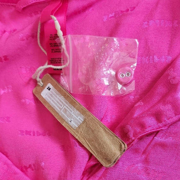 Skims Jaquard Long Sleeve Button Up With Skims Logo In Hot Pink - Picture 13 of 16